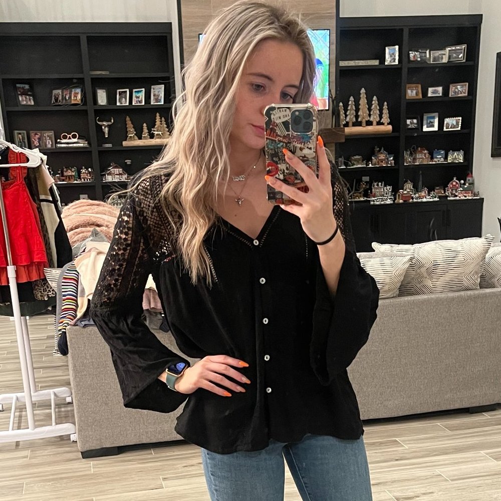 LoveStitch Lace Blouse